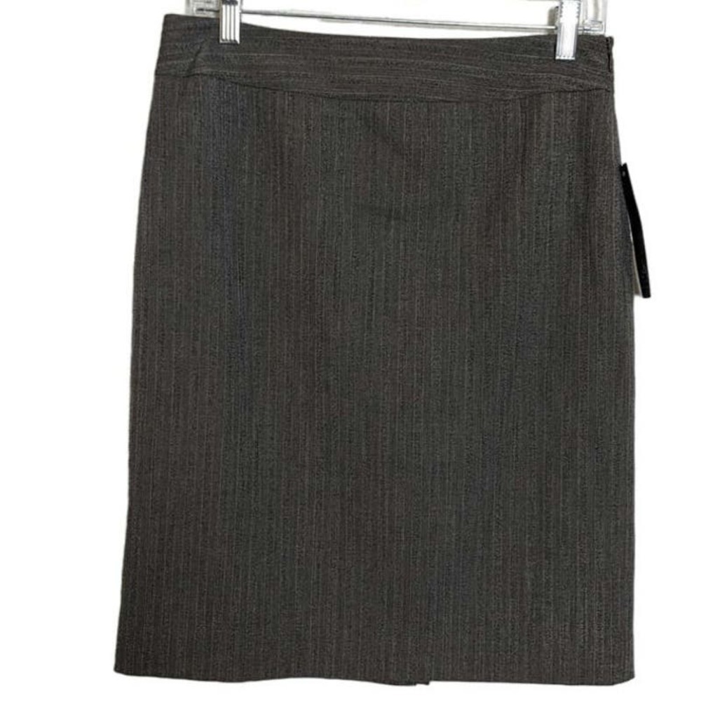 NWT Anne Klein AK Grey Grey Herringbone Print  Pencil Skirt Size 4
